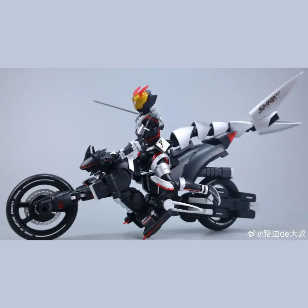 YUBO MODEL 1/12 WARRIOR GODDESS-SAKO SHARK FUTURE CYBERPUNK MODEL KIT