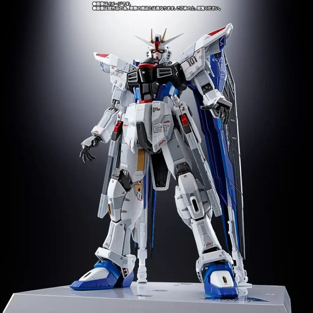 [PREOPRDER] CHOGOKIN ZGMF-X10A FREEDOM GUNDAM VER.GCP
