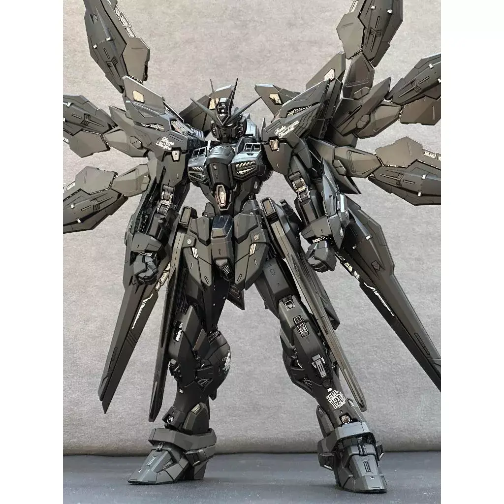 [PREORDER] MGEX STRIKE FREEDOM CHANGLONG 7701 MIDNIGHT VER. MODEL KIT NO WOL