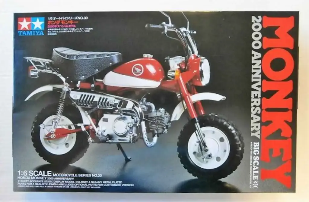 MODEL KIT TAMIYA 16030 HONDA MONKEY 2000 ANNIVERSARY